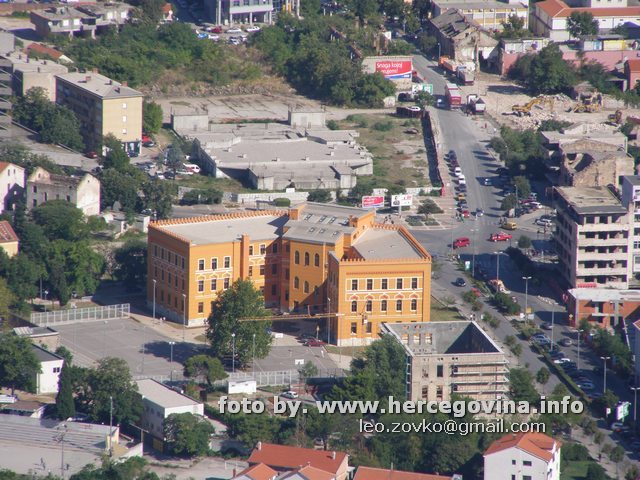 Stara gimnazija u Mostaru