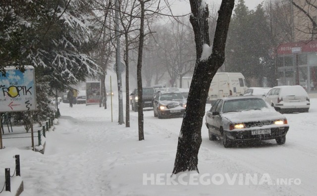 Stanje na cestama i prohodnost cesta 9.2.2012.