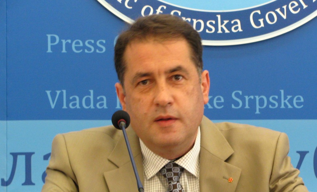 Zoran Mikulić
