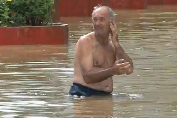 Bosanska Dubica kupanje tijekom poplave