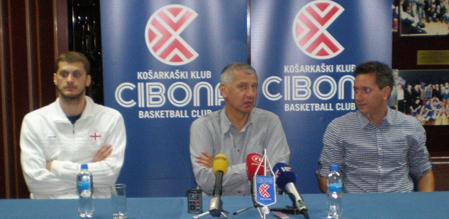 KK Cibona, Aleksandar Petrović