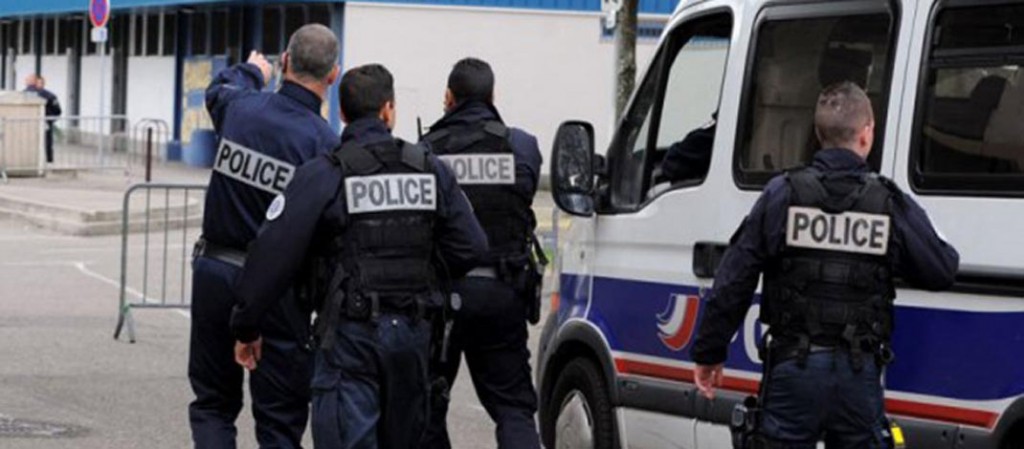 policija francuska
