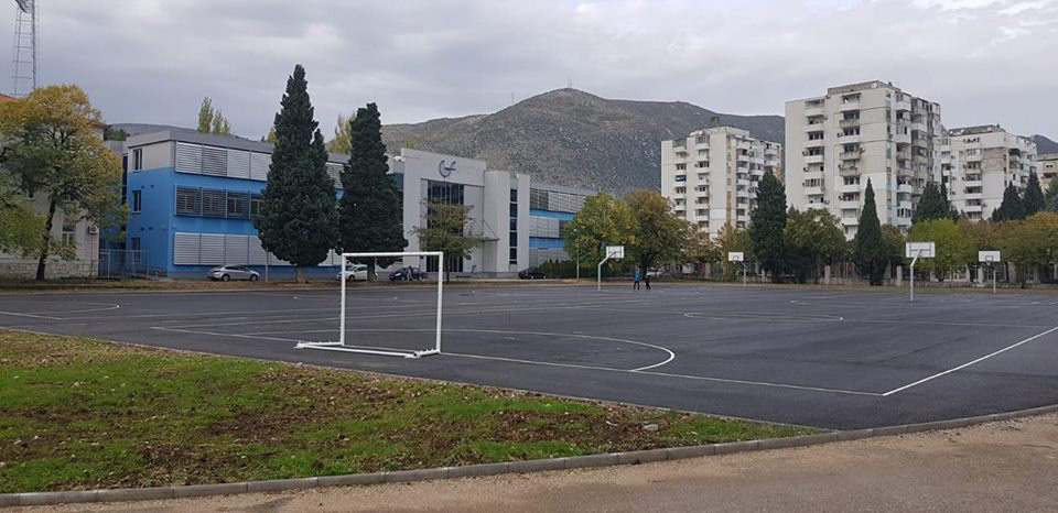 Sveučilište Mostar, igralište