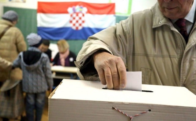 predsjednički izbori, biračka mjesta, Austrijanci, hrvatski narod
