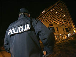 policija