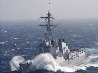 Brod_USS_Howard_DDG-83