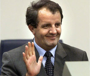 Sefer Halilović, ratni zločin, bradina, Sefer Halilović, logor, Konjic, Jablanica, ratni zločin, Sefer Halilović, zapovjedi, ratni zločin, Sefer Halilović, BIH Dayton, Dayton, Bošnjaci, Hrvati, Uzdolske kalvarije, Grabovica, procesuiranje ratnih zločina, ratni zločini, Sefer Halilović, Crni labudovi, Zločini Armije BiH