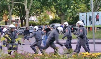 Neredi, navijački neredi