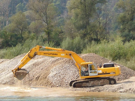 Počelo je utvrđivanje i zaštita obale rijeke Neretve na području Dretelja kod Čapljine