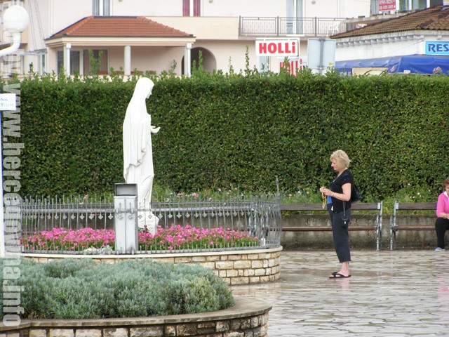 Gospa Međugorje, svetište, Gospa, kip Gospe, Rojales, Španjolska, molitva