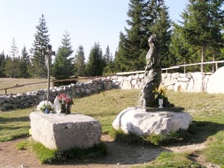 kedžara, Diva Grabovčeva, staza, Diva Grabovčeva, Humac, Diva Grabovčeva, hodočašće, misa, Vran, kedžara, Sveta misa, Rama, Diva Grabovčeva, strip, Diva Grabovčeva, hodočašće, Ljubo Krmek, Iz Humske zemlje, pjesnik, Mostar, opera, Diva Grabovčeva, DIVIN DAN , kedžara, kedžara, fra Ivan Pervan, Diva Grabovčeva, Rama, hrvatski grb, Legende, kletva kralja Zvonimira, velimir raspudić, Diva Grabovčeva, Diva Grabovčeva, Priče kroz Mostar i Hercegovinu, velimir raspudić, Diva Grabovčeva, Diva Grabovčeva