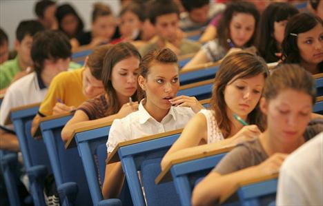 studenti, studentice, fakultet, fakultet, bolonjski sustav, stipendije, Tomislavgrad, stipendije, Čitluk, stipendije, studenti, stipendije, Elektroprivreda HZHB, JP Elektroprivreda HZ HB, JP Elektroprivreda HZ HB d.d. Mostar, Tomislavgrad, stipendije, studentski zbor, tečajevi, studenti, Studentski rad , Uprava za indirektno oporezivanje, Porez na prihod , županijske stipendije, Vlada HB županije, studenti, stipendije, županijske stipendije, pravo na stipendiju, Tomislavgrad, studenti, studiranje