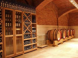 Aluminij Mostar, vinarija