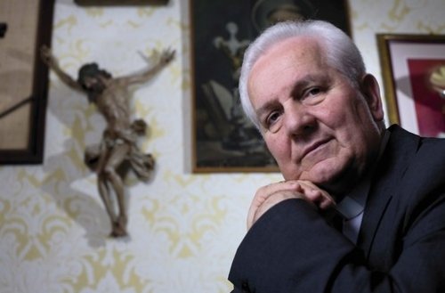 biskup komarica, Biskup Franjo Komarica, BIH, Republika Srpska, Biskup Franjo Komarica, Hrvati u BIH, biskup komarica, biskup komarica, prognanici, povratak, održiv povratak u BiH, hrvatski narod bih, Republika Srpska, Federacija BIH, mons. dr. Franjo Komarica, caritas, zasjedanja Biskupske konferencije BiH, Sarajevo, u prostorijama Biskupskog ordinarijata, biskup komarica, Izjava Komisije Justitie et pax, Komisija Justitia et pax (Pravda i mir), Biskupska konferencija Bosne i Hercegovine, Biskup Franjo Komarica, mons. dr. Franjo Komarica, Hrvati u BIH, Biskup Franjo Komarica, mons. dr. Franjo Komarica, Kolinda Grabar Kitarović, Biskup Franjo Komarica, Hrvati u BIH, knjiga, Banja luka, progon, Biskup Franjo Komarica, Republika Srpska, biskup komarica, BIH, Republika Srpska, Republika Srpska, Biskup Franjo Komarica, mons. dr. Franjo Komarica, biskup komarica, mons. dr. Franjo Komarica, biskup komarica, bh. hrvati, Biskup Franjo Komarica, Dragan Dodig, mons. dr. Franjo Komarica, mons. dr. Franjo Komarica, Bis