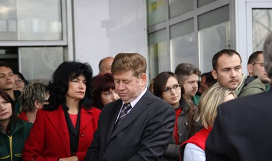 pevec, pevec, sudbina