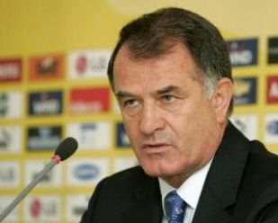 huligani, Duško Bajević