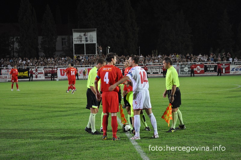 Gradski derbi, HŠK Zrinjski, Zrinjski - Velež, Ljubo Bešlić, Stadion HŠK Zrinjski, FK Velež, Gradski derbi, Gradski derbi Zrinjski - Velež