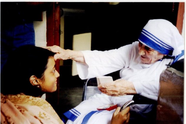 majka tereza, majka tereza, obljetnica, svetica