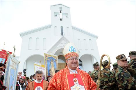 biskup, Kardinal Vinko Puljić, deložacija, kardinal puljić, Sarajevo