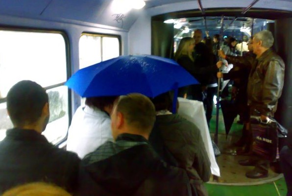 tramvaj, kišobran