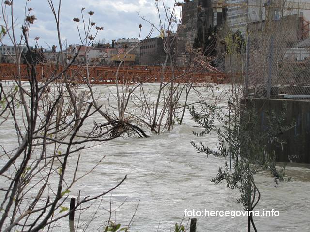 Neretva, tijelo, utopljenik