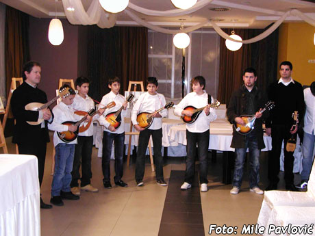 knjiga, emil raspudić, Čitluk