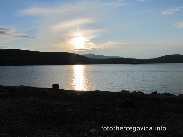 Neum, sezona, more, Neum, turistička sezona, popunjenost
