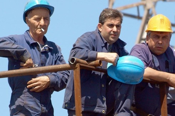 posao, Bosanci, bauštela, MMF, zakon o radu, radnička prava, Njemačka, radnici, njemačko gospodarstvo, strana ulaganja, ulaganja u namjensku industriju, ulaganje, FBIH, Zakon, plaća, Zakon o plaćama, Porezna uprava Federacije BiH, topli obrok, oporezivanje toplog obroka, kancerogenim stanicama, izloženi kancerogenim agensima, Europska agencija za zaštitu na radu , radnici, odlazak na rad u inozemstvo, rad na crno, bauštela, građevinski radnik, radna snaga, radna mjesta, Njemačka, stopa zaposlenosti, Njemačka, radnici, posao u inozemstvu, Njemačka, odlazak na rad u inozemstvo, odlazak u zemlje EU-a, odlazak na rad u inozemstvo, odlazak u zemlje EU-a