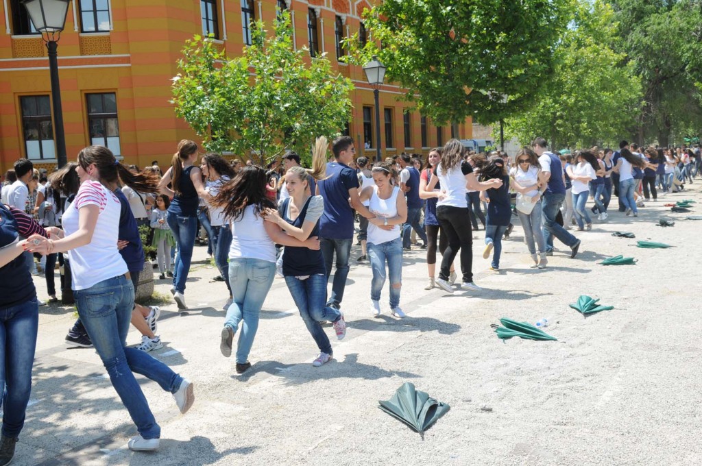 maturanti, ples, Mostar, guinnessova knjiga rekorda