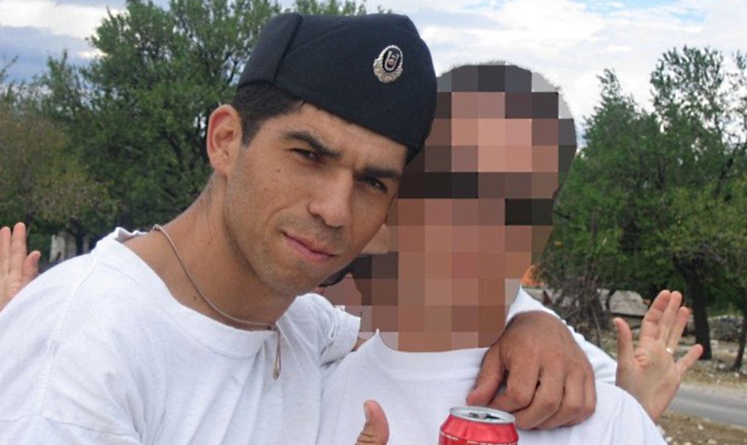 'Mladost, ludost' kaže današnji predsjednik Hajduka Hrvoje Maleš koji se slikao nekad davno sa Ustaškim obilježjem