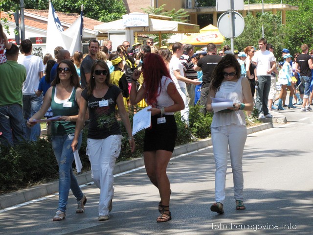 mažuretkinje, Mostar