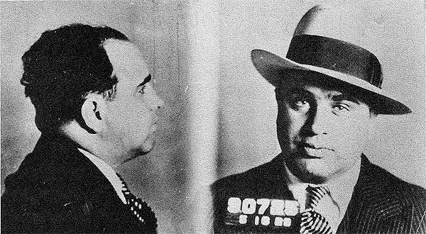 al capone, pištolj