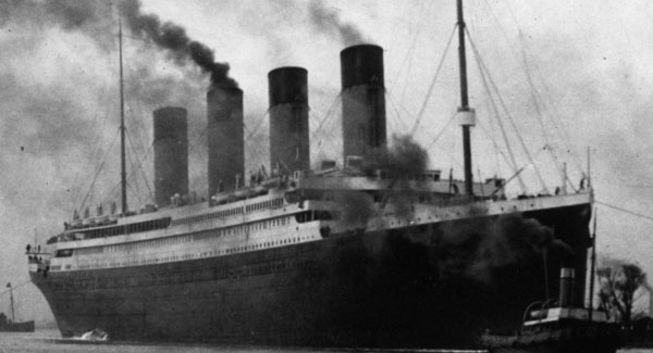 Brod Titanik prije isplovljavanja
