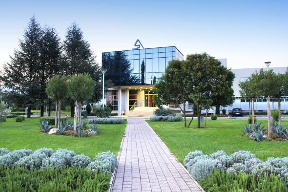 Aluminij Mostar, aluminij, dnevni list, avaz, Aluminij Mostar, Adnan Pašić, Izložba slika, Mirsad Kebo, Ivo Bradvica, Aluminij Mostar, Izložba slika, galerija, Aluminij Mostar, Aluminij Mostar, Ivo Bradvica, Aluminij Mostar