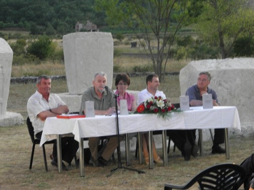 "Jezik srednjovjekovnih kamenih natpisa iz Hercegovine'