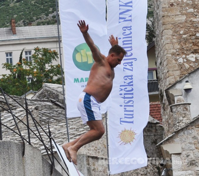 Skokovi sa Starog mosta, Stari most, Lorens Listo, Igor Kazić, Admir Delić, Kenan Juklo, Aleksandar Simanić, Dino Bajrić, Armin Puzić