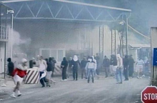 kfor, kosovo, barikade