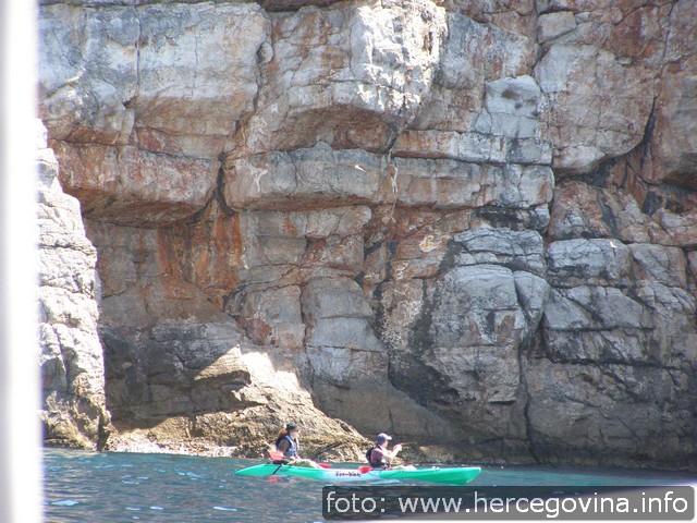 lokrum-otocic-pored-dubrovnika