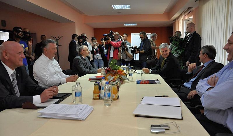 Politika, vlast, platformaši, BIH, izbori, dogovor, lideri