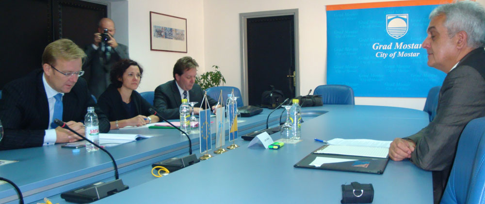 Ljubo Bešlić, Gradska uprava Mostara, Peter Sorensen