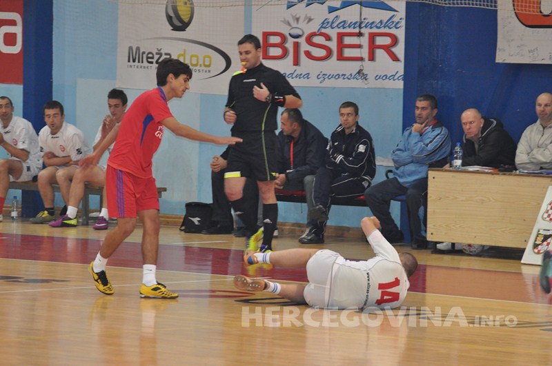 Božićni turnir, MNK Ultras