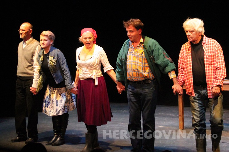 HNK Mostar, predstava, Kajališni sat, Humble boy, HNK Mostar, noć teatra, HNK Mostar, Humble boy, HNK Mostar, Kajališni sat