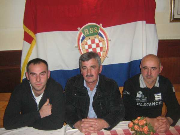 dopredsjednik Ivica Rimac, predsjednik Zoran Vrdoljak i tajnik Jozo Baković