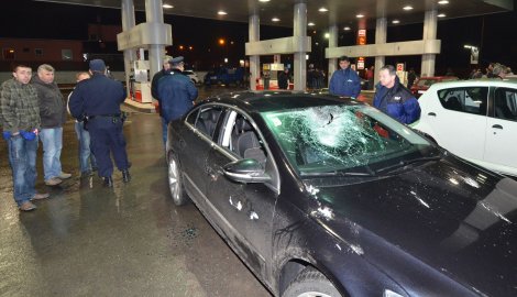 rukomet, navijači, napad, Novi Sad, nosi sad, isprika, rukomet, Novi Sad, rukomet, navijači