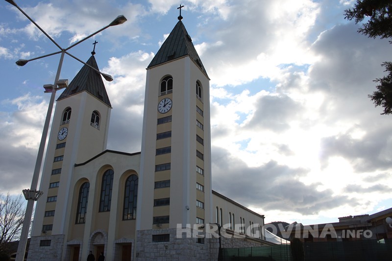 Međugorje, svetište, kraljica mira