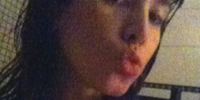 Nives Celzijus, gola, tuš