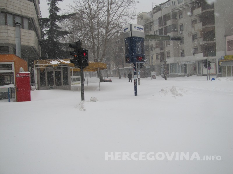 snijeg, Mostar, Elementarna nepogoda, stanje na cestama, Elementarna nepogoda, snijeg