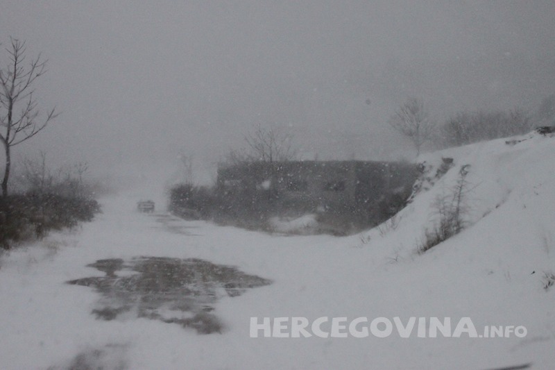 snijeg, Mostar, vremenska prognoza, hladna zima, BIH, željko majstorović, snijeg, Balkan, vremenska prognoza, snijeg, Mostar, snijeg, oluja, snježna oluja