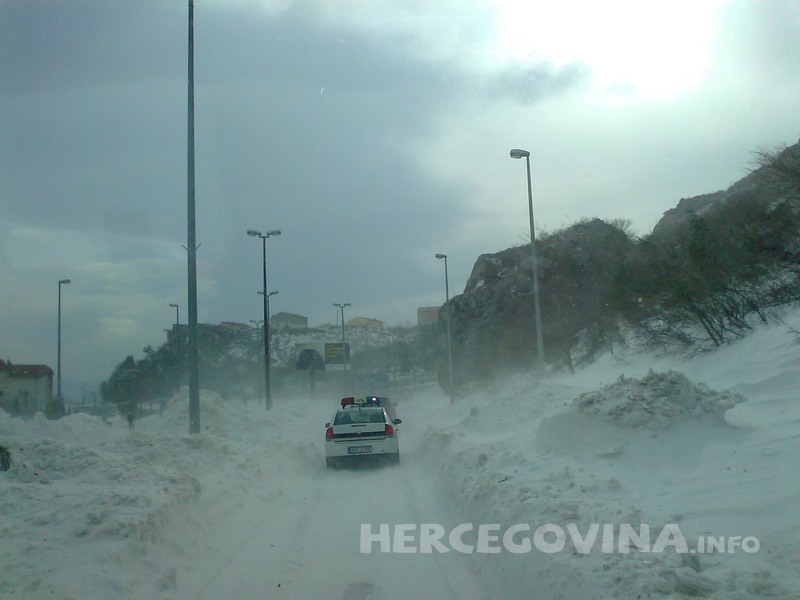 snijeg, Mostar, M17, snijeg, Stožer civilne zaštite Grada Mostara, Mostar, snijeg, Elementarna nepogoda