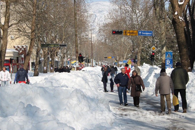 Mostar, sunce, snijeg, Stožer civilne zaštite Grada Mostara, Ljubo Bešlić, struja, snijeg, Mostar, snijeg, Elementarna nepogoda, Mostar, snijeg